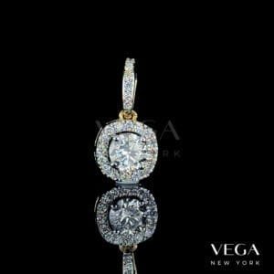Round Halo lab diamond Pendant in yellow gold