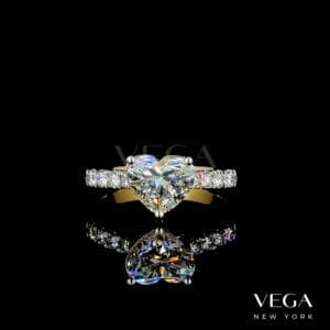 Heart-Shaped lab diamond Engagement Ring in yellow gold
