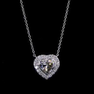 Vega New York Heart Diamond Halo Pendant - White Gold