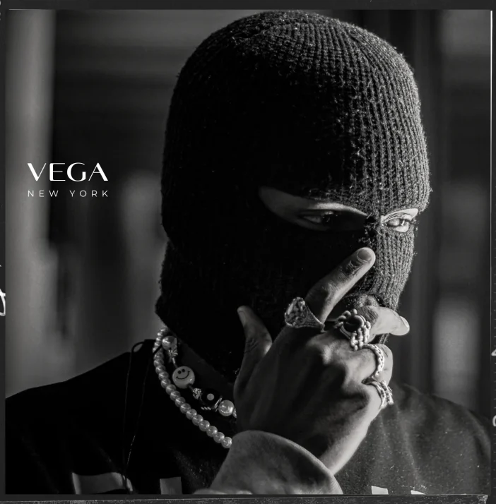 Black-Dark-Minimalist-Balaclava-Man-Hip-Hop-Album-Cover-2